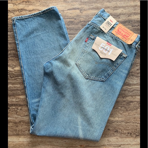 LEVI STRAUSS 501 ORIGINAL STRAIGHT LEG JEANS 36X30 - Picture 5 of 8